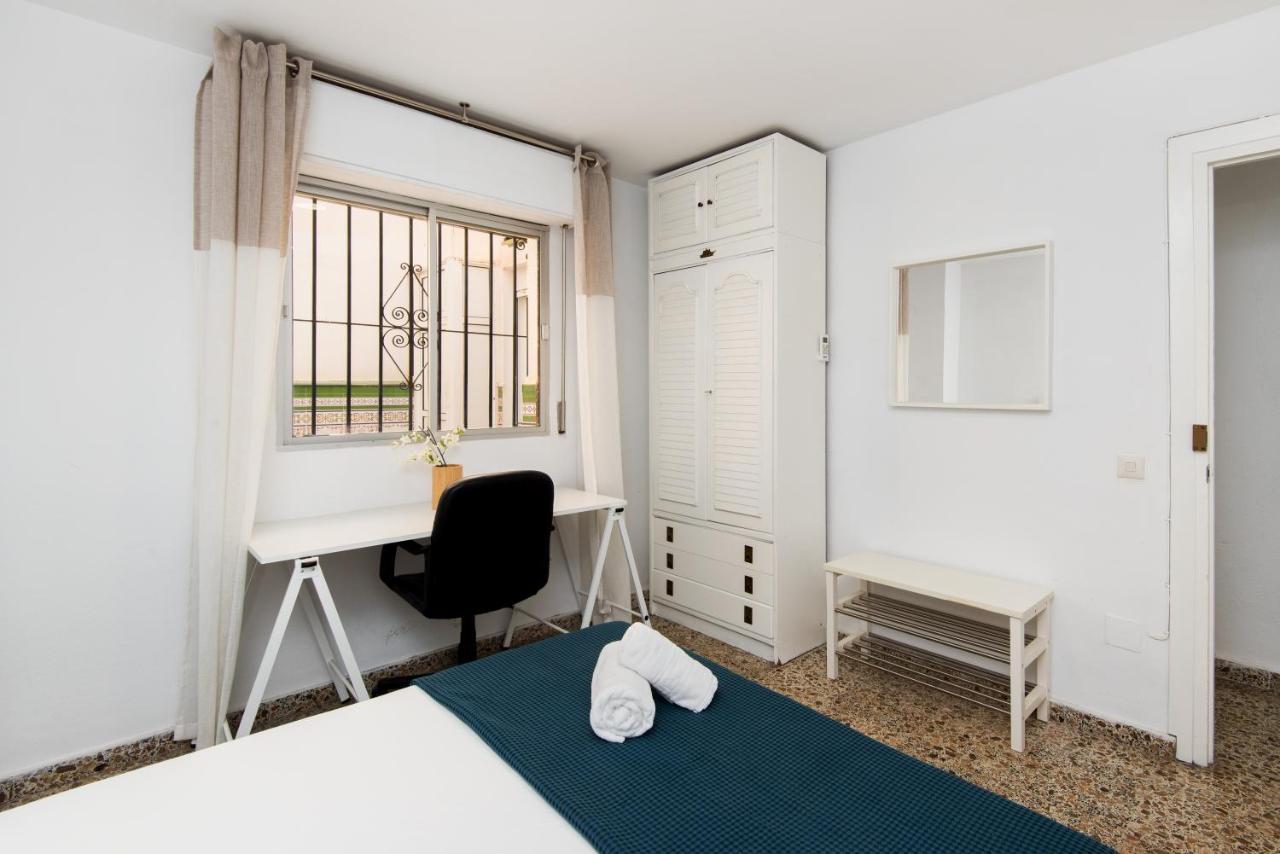 Picasso Center Apartment Малага Экстерьер фото