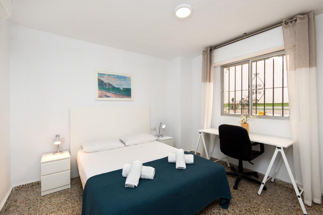 Picasso Center Apartment Малага Экстерьер фото