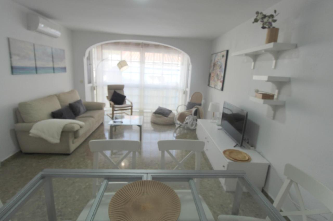 Picasso Center Apartment Малага Экстерьер фото